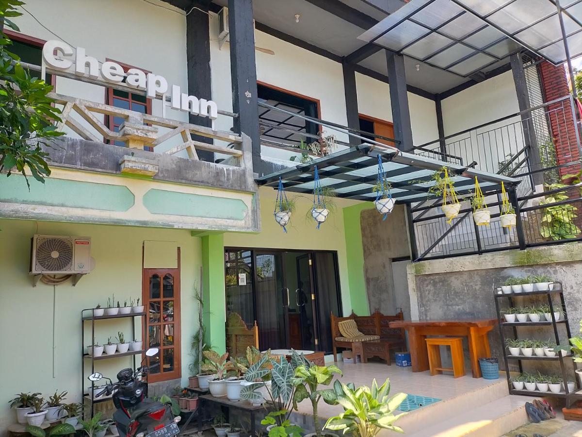 Cheap Inn Banyuwangi บันยูวังงี ภายนอก รูปภาพ