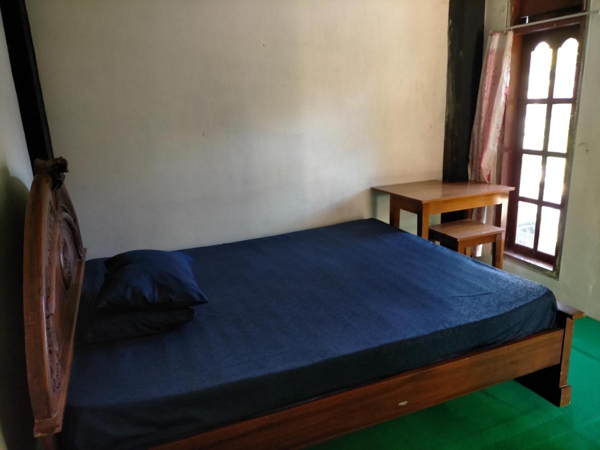Cheap Inn Banyuwangi บันยูวังงี ภายนอก รูปภาพ
