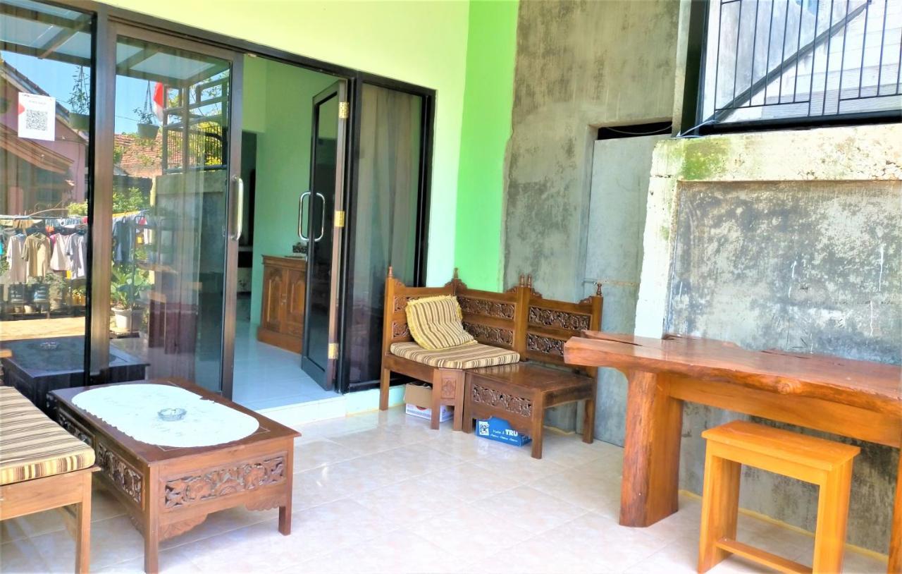 Cheap Inn Banyuwangi บันยูวังงี ภายนอก รูปภาพ