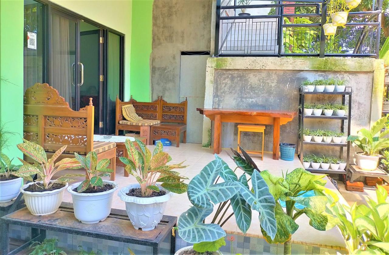 Cheap Inn Banyuwangi บันยูวังงี ภายนอก รูปภาพ