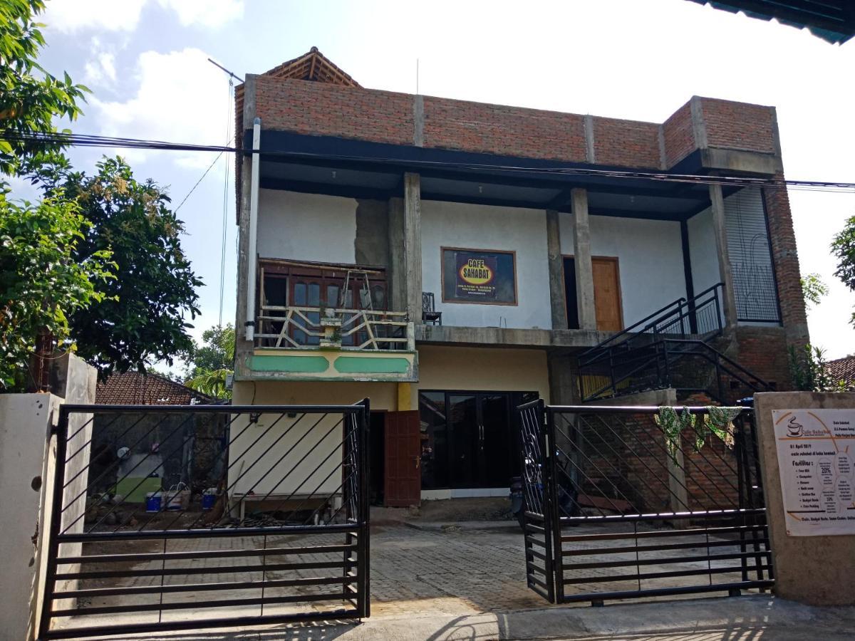 Cheap Inn Banyuwangi บันยูวังงี ภายนอก รูปภาพ